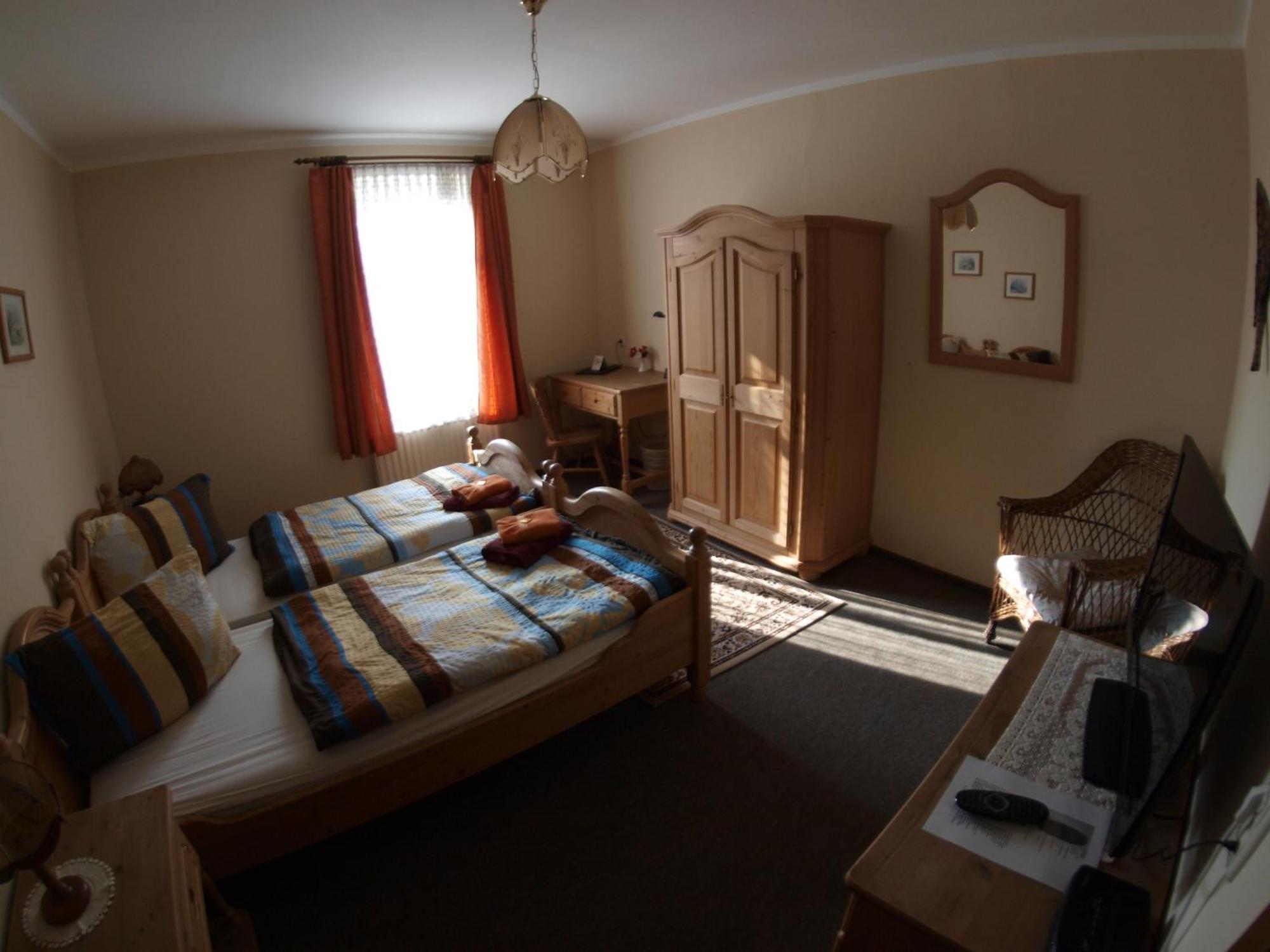 Gasthof Zur Schweiz เยนา ภายนอก รูปภาพ