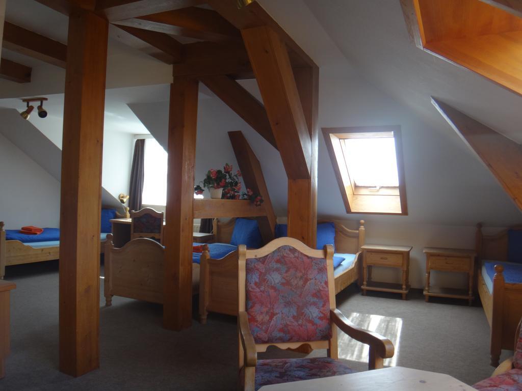 Gasthof Zur Schweiz เยนา ภายนอก รูปภาพ